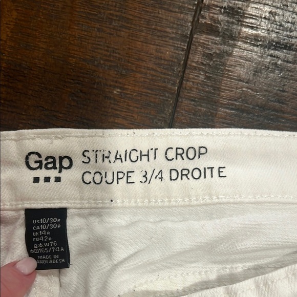 GAP white Straight Crop Jeans - Picture 2 of 3